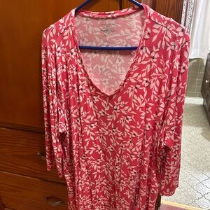 Lane Bryant Pink and White Leaf Pattern Top